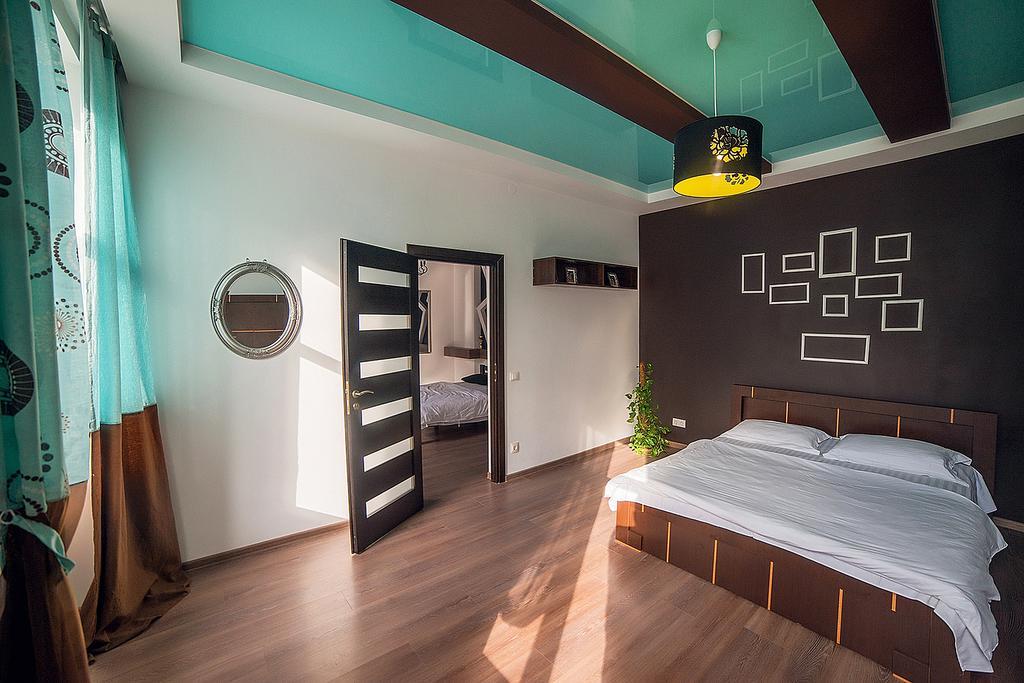 Apartments Zefir Lviv Extérieur photo