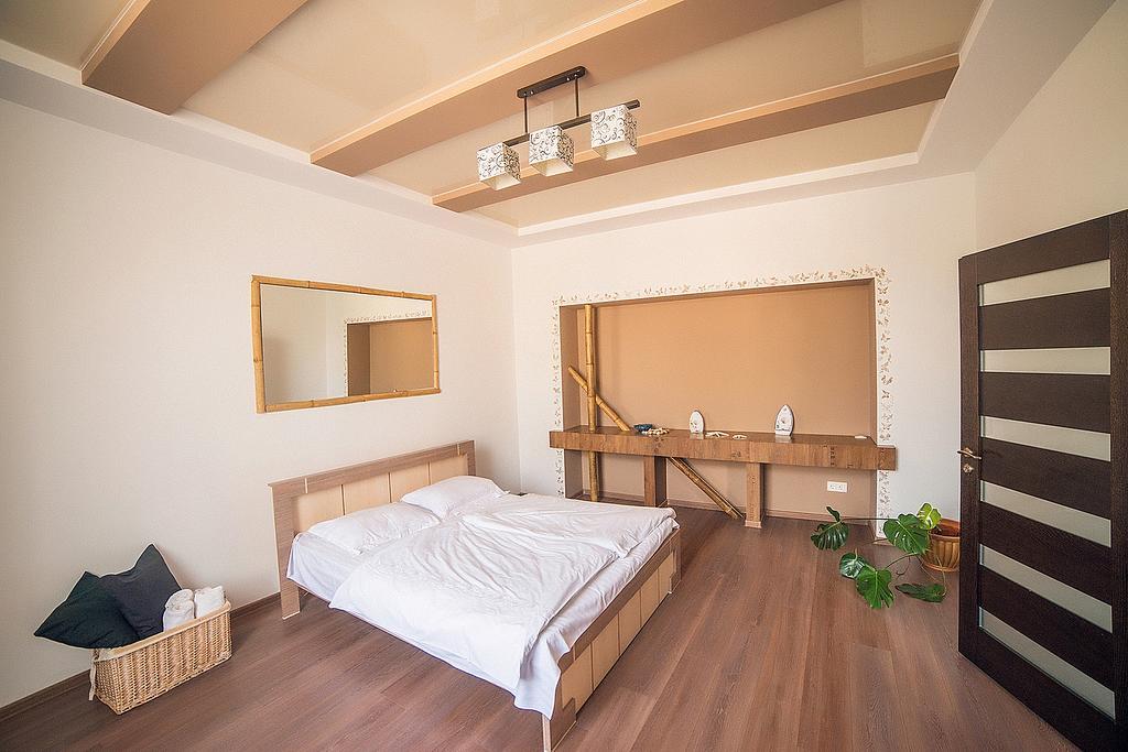 Apartments Zefir Lviv Extérieur photo